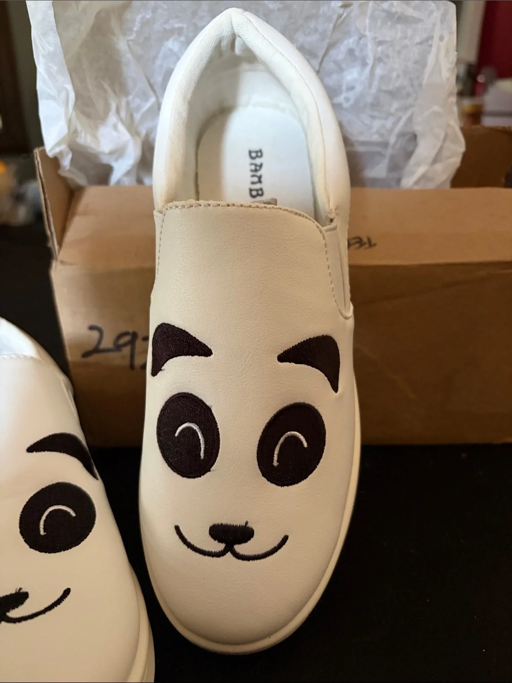 Bamboo women White Panda Slip-On Shoes size 6